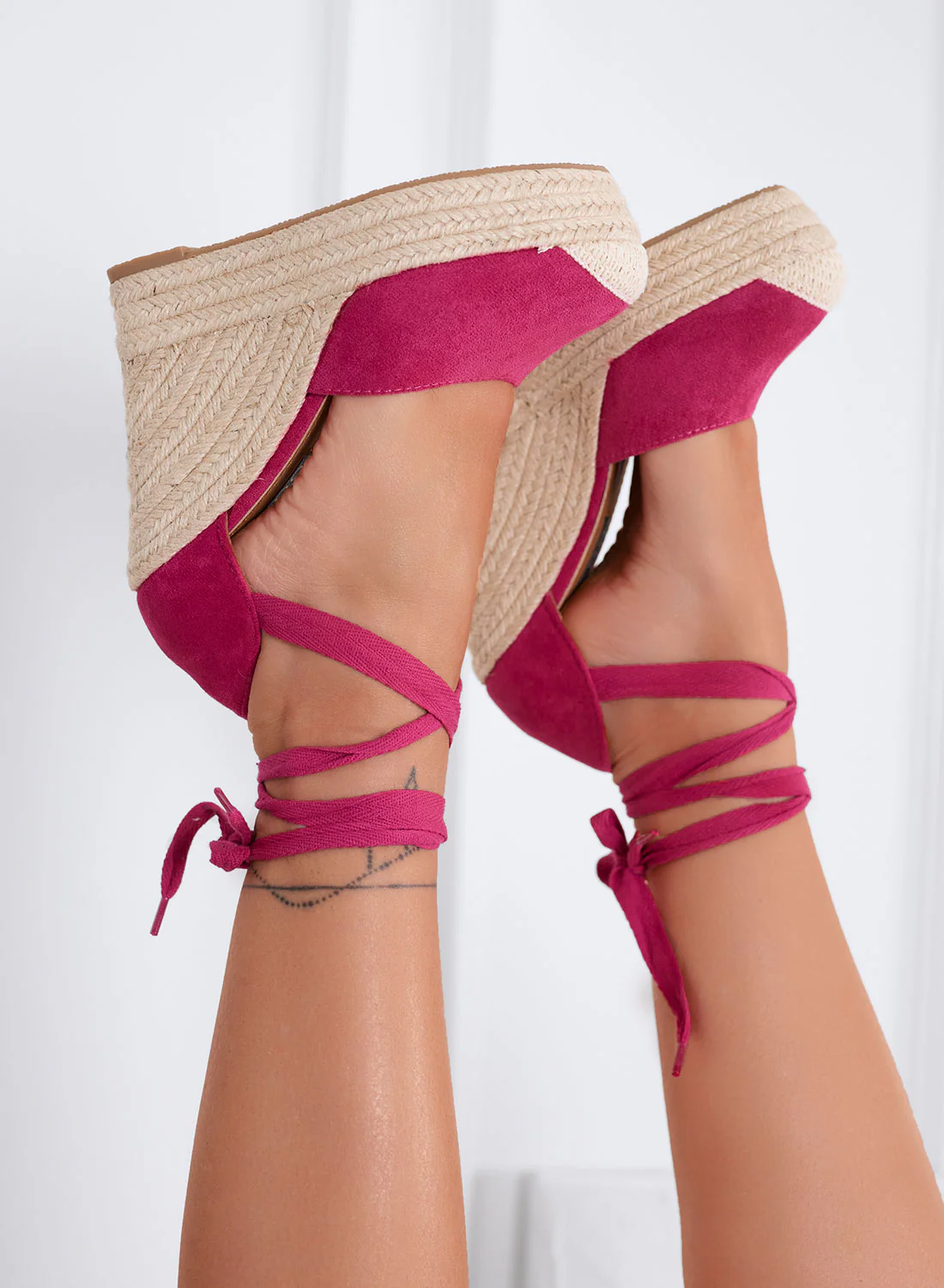 AMBRA - Espadrilles fuxia con zeppa in corda e laccio - Image 4