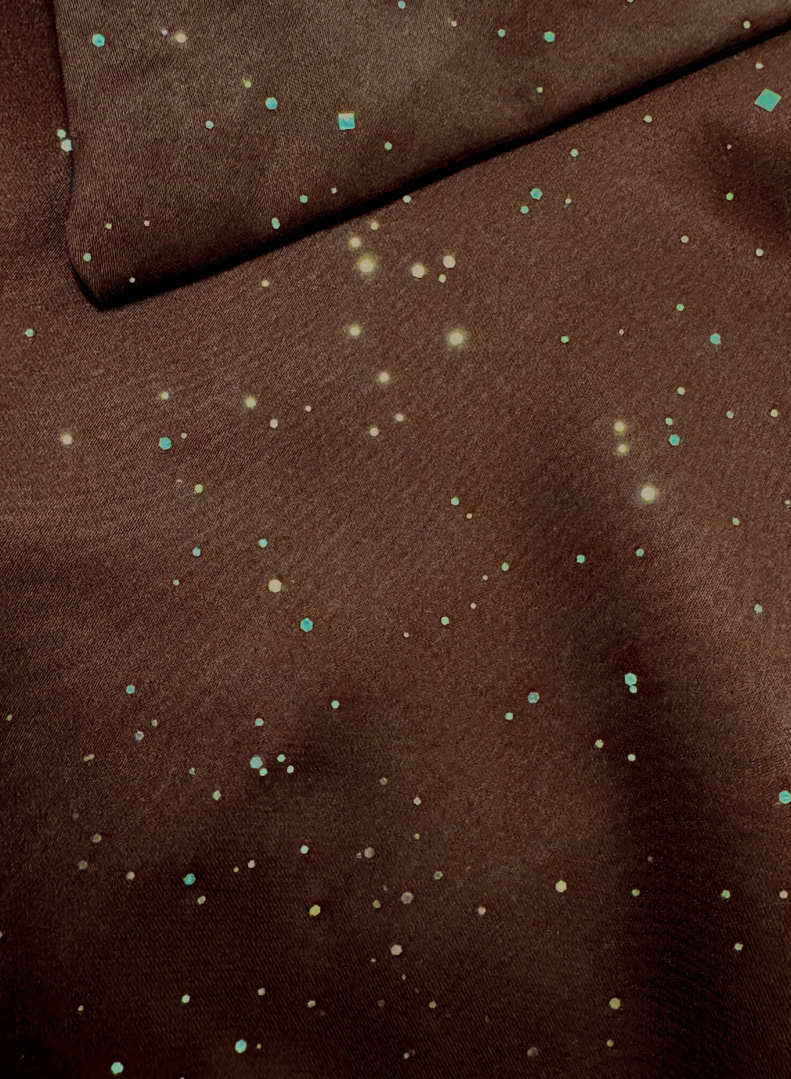 Camicia marrone con rouches in raso e glitter - Image 3