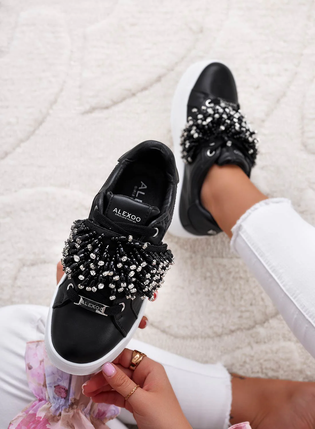 CARRY - Sneakers nere Alexoo con fascia in strass - Image 3