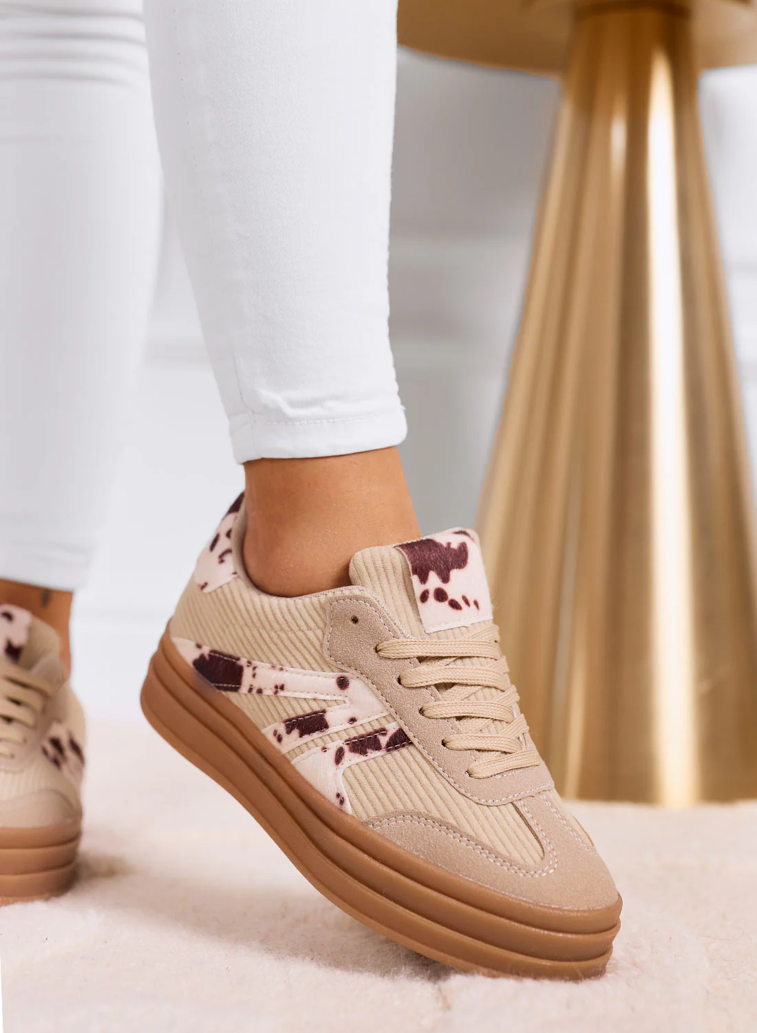 JOLENE - Sneakers beige con stampa e suola platform - Image 2