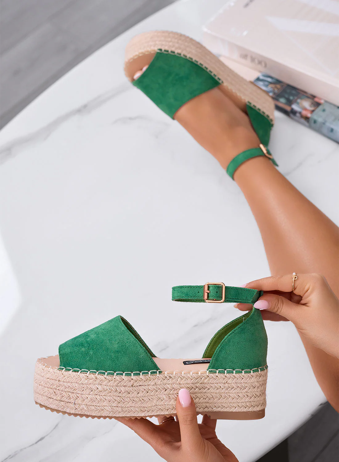 LICIA - Espadrillas verdi con zeppa e cinturino - Image 3