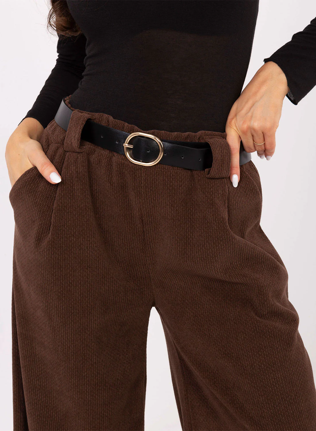 Pantalone marrone a Gamba Larga in Tessuto Strutturato con Cintura - Image 3