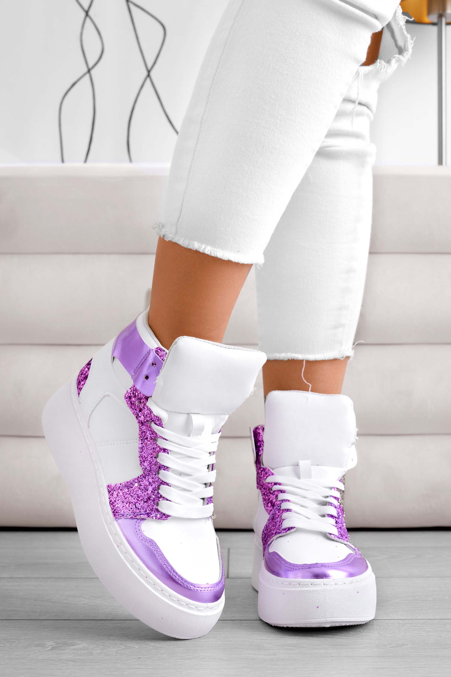 Sneakers bianche con inserti glitter viola - Image 2
